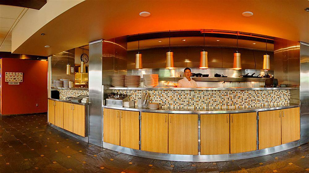 Westmark Anchorage Hotel Экстерьер фото